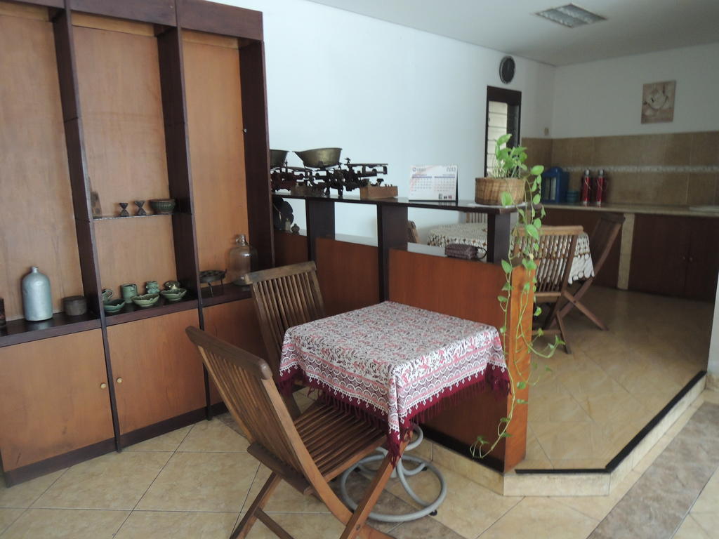 Rumah Polonia Guest House Dżakarta Zewnętrze zdjęcie