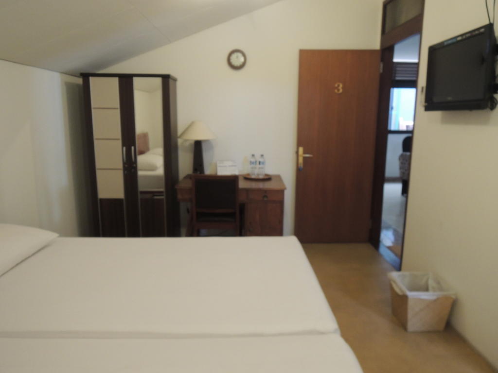 Rumah Polonia Guest House Dżakarta Pokój zdjęcie
