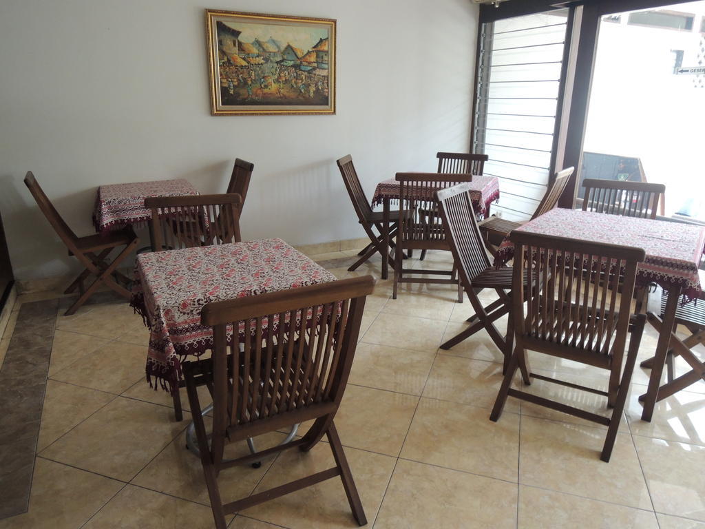 Rumah Polonia Guest House Dżakarta Zewnętrze zdjęcie
